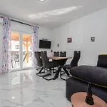 بيت للعطل Gorgeous In With Wifi