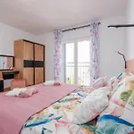 Gorgeous In With Wifi بيت للعطل زادار