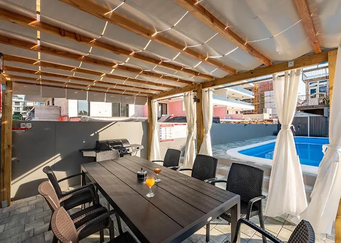 Gorgeous In With Wifi