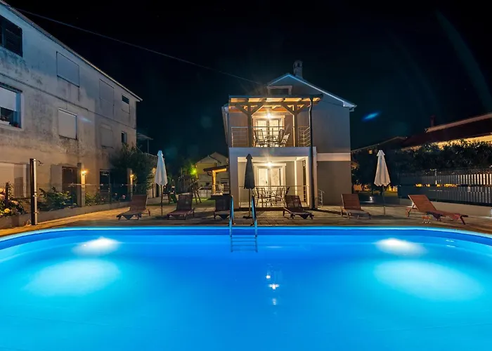 Gorgeous In With Wifi 자다르