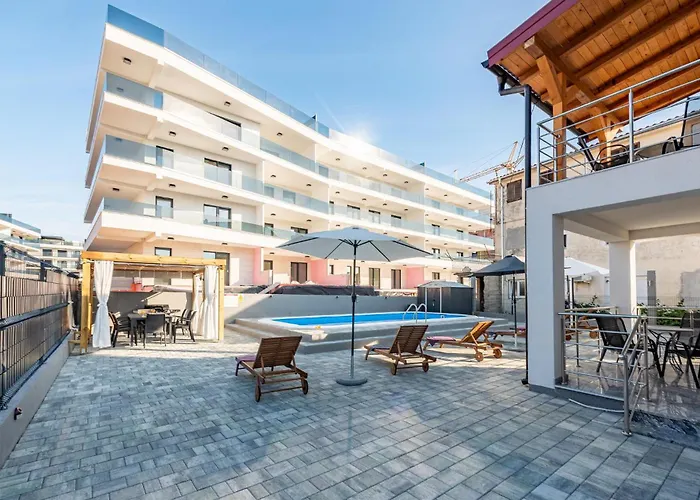 Gorgeous In With Wifi 펜션 자다르