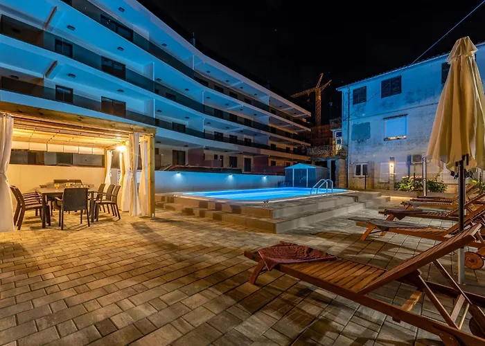 Gorgeous In With Wifi *