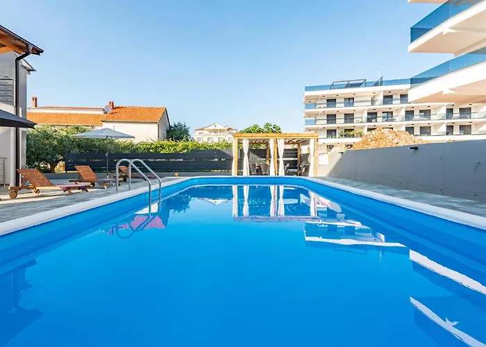 Gorgeous In With Wifi * 자다르